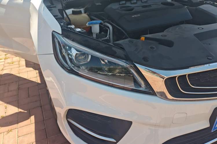 Used Geely Auto Binray 2019 200T Manual Binchi Edition Right Front Headlight