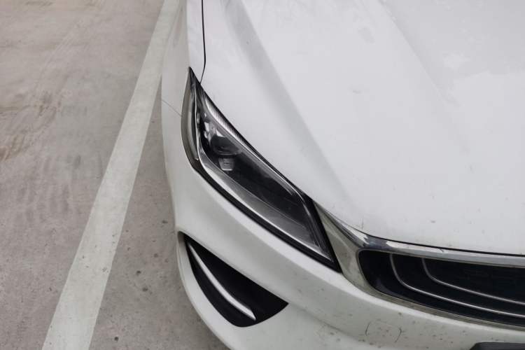 Used Geely Auto Binray 2019 200T DCT Binchi Edition Right Front Headlight