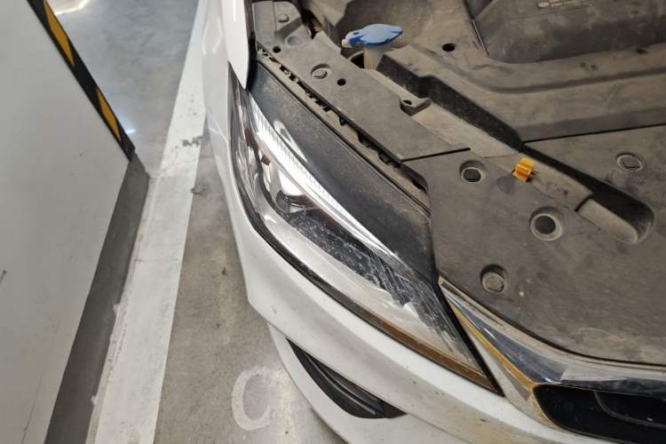 Used Geely Auto Binray 2019 200T DCT Binzhi Edition Right Front Headlight