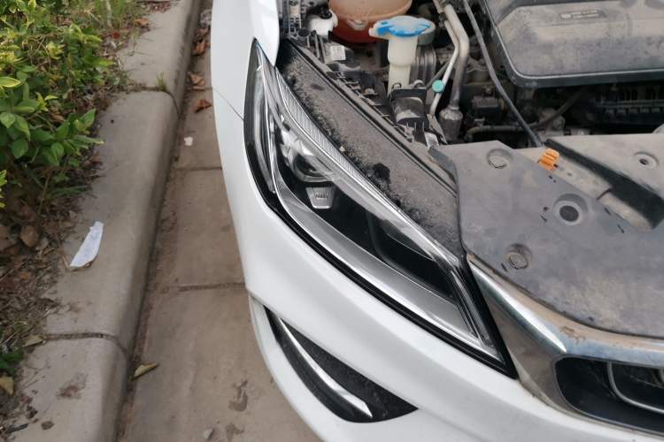 Used Geely Auto Binray 2019 200T DCT Binchi Edition Right Front Headlight