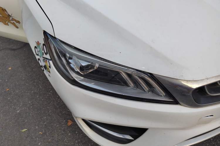 Used Geely Auto Binray 2019 200T DCT Binzhi Edition Right Front Headlight