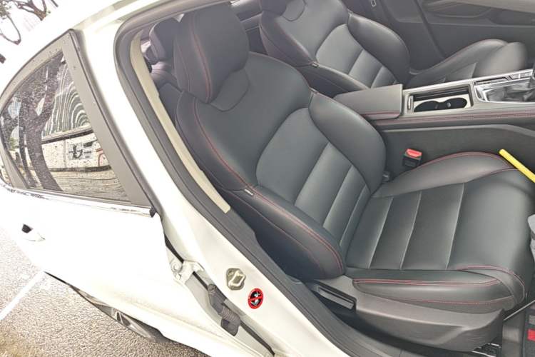Used Geely Auto Binray 2019 200T DCT Binzhi Edition Right Front Seat