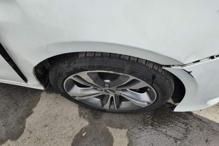 Used Geely Auto Binray 2019 200T DCT Binzhi Edition Right Front Wheel Hub