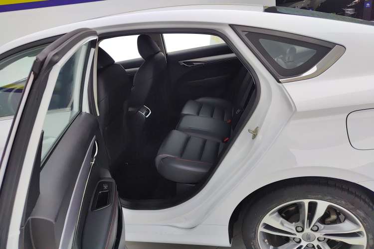Used Geely Auto Binray 2019 200T DCT Binzhi Edition Right Rear Seat