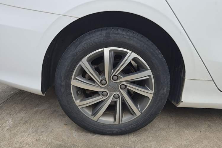 Used Geely Auto Binray 2019 200T DCT Binchi Edition Right Rear Wheel Hub
