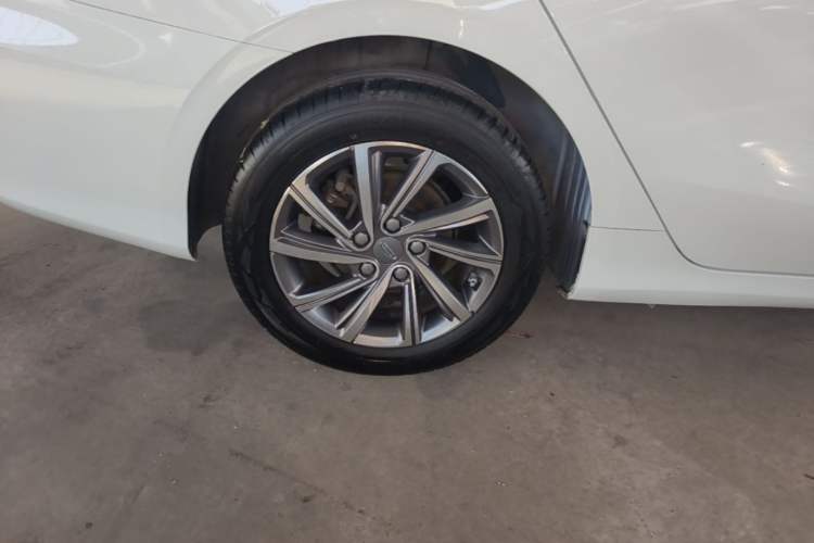Used Geely Auto Binray 2019 200T Manual Binchi Edition Right Rear Wheel Hub