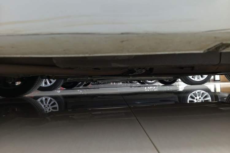 Used Geely Auto Binray 2019 200T DCT Binchi Edition Right Side Sill