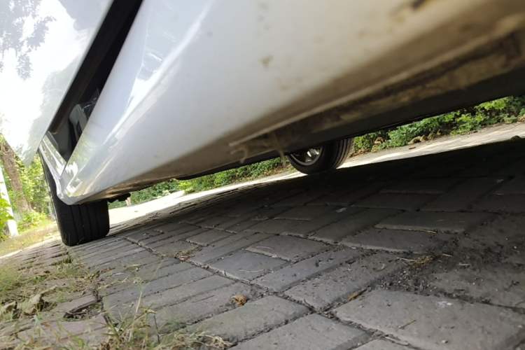 Used Geely Auto Binray 2019 200T DCT Binzhi Edition Right Side Sill