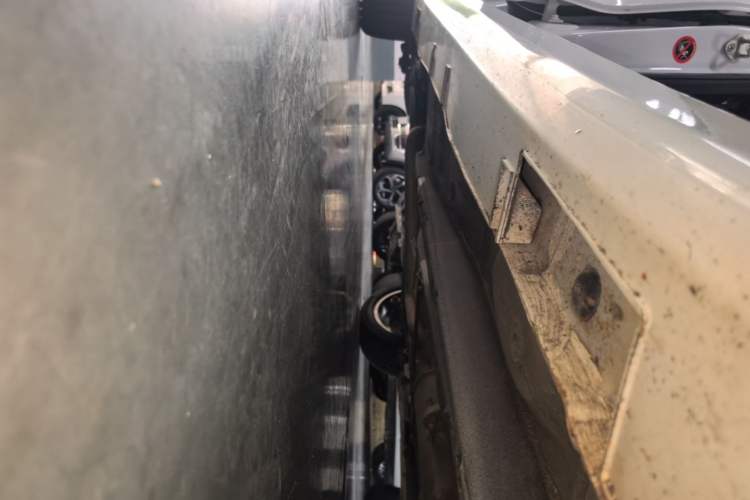 Used Geely Auto Binray 2019 200T DCT Binzhi Edition Right Side Sill