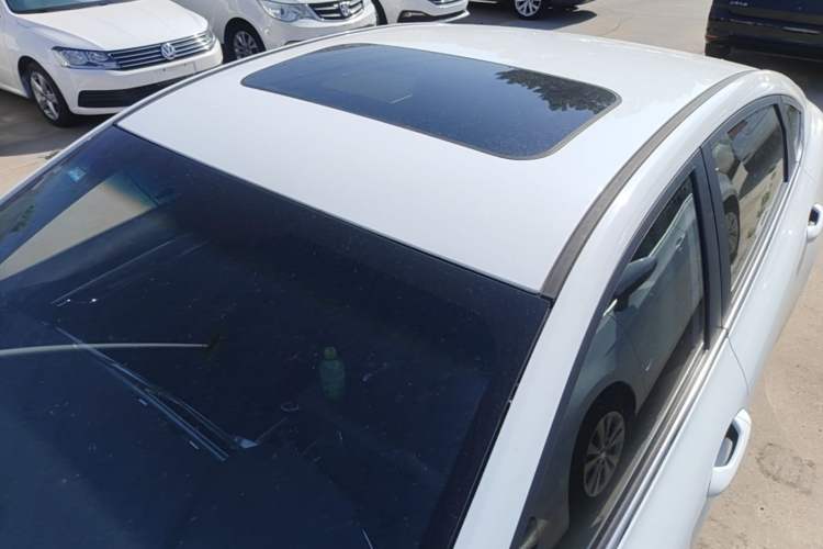 Used Geely Auto Binray 2019 200T Manual Binchi Edition Roof