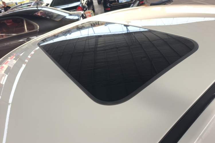 Used Geely Auto Binray 2019 200T Manual Binchi Edition Roof