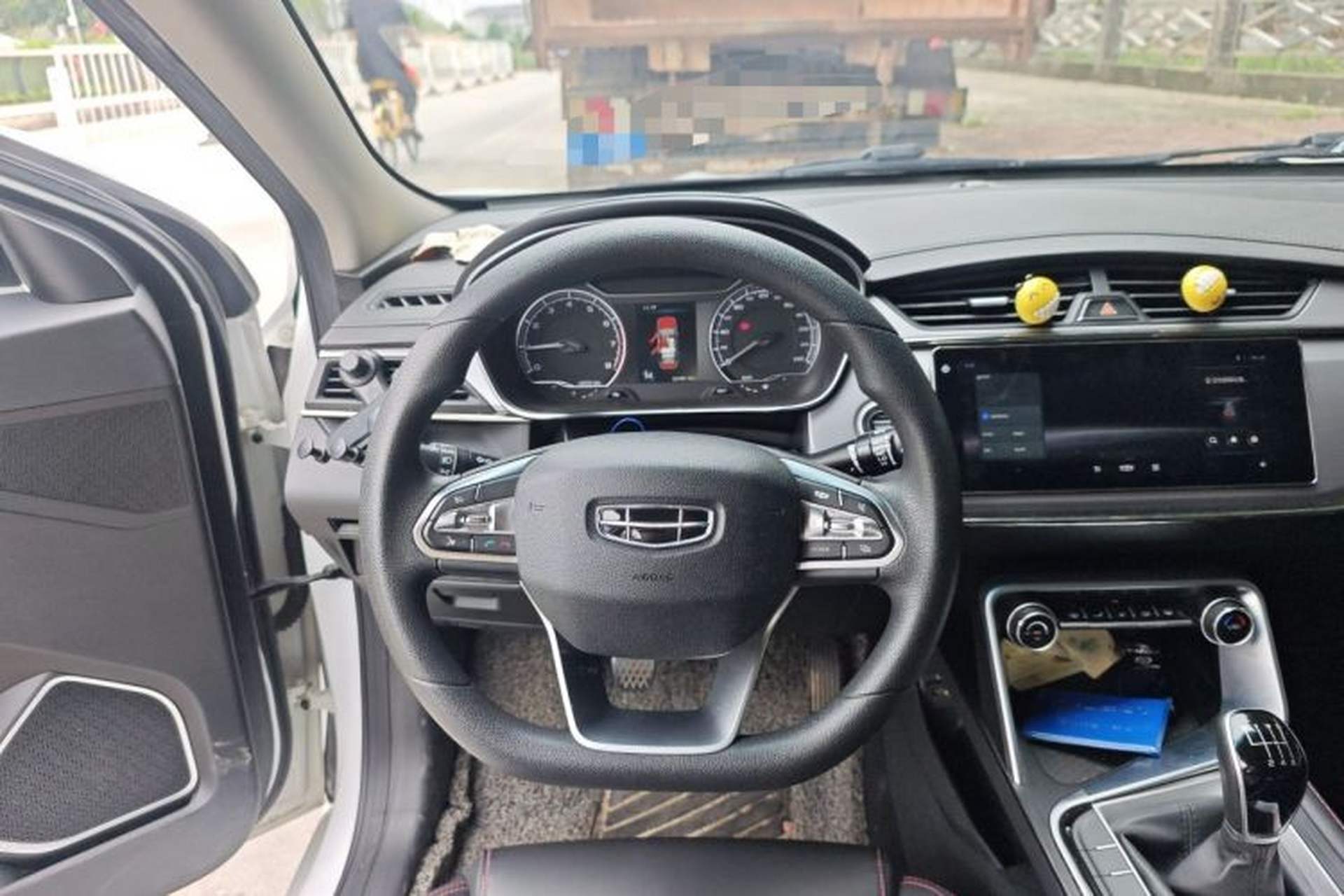 Used Geely Auto Binray 2019 200T Manual Binchi Edition Steering Wheel