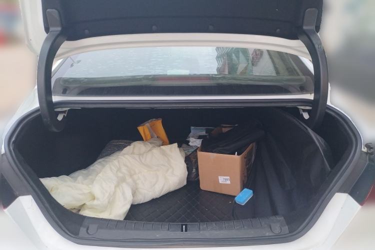 Used Geely Auto Binray 2019 200T DCT Binchi Edition Trunk