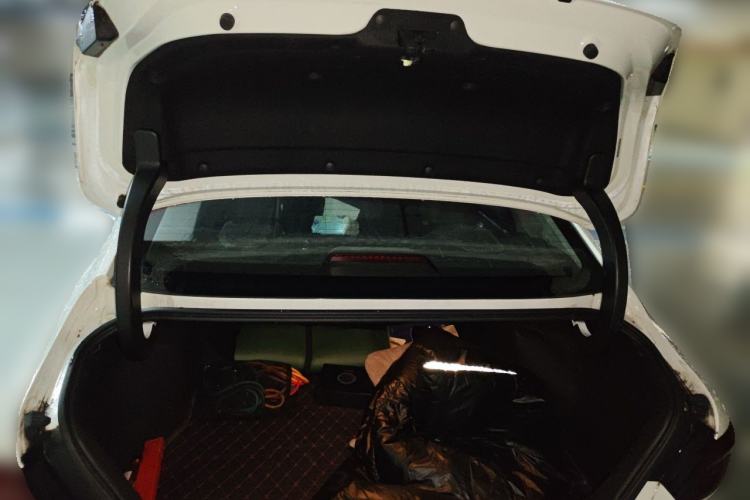 Used Geely Auto Binray 2019 200T DCT Binzhi Edition Trunk