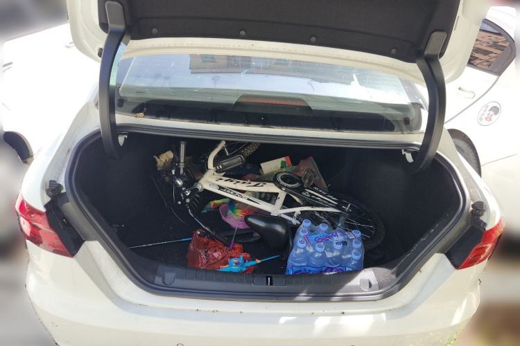 Used Geely Auto Binray 2019 200T DCT Binzhi Edition Trunk