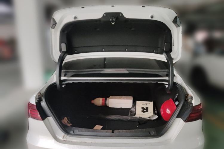 Used Geely Auto Binray 2019 200T DCT Binzhi Edition Trunk