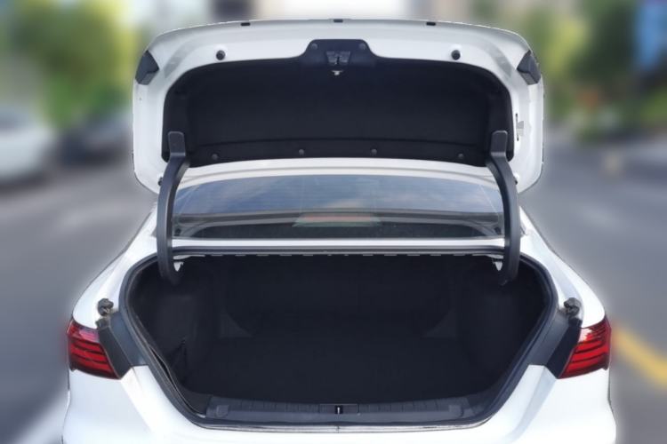 Used Geely Auto Binray 2019 200T DCT Binchi Edition Trunk