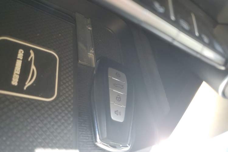 Used Geely Auto Binray 2019 200T DCT Binzhi Edition Vehicle Key
