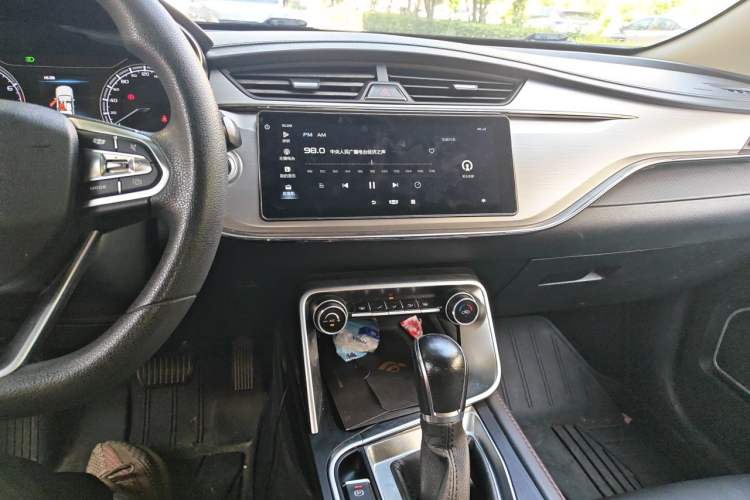 Used Geely Auto Binray 2019 200T DCT Asian Games Edition Audio And AC Panel