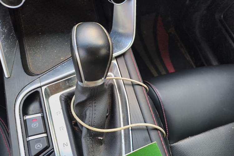 Used Geely Auto Binray 2019 200T DCT Binchi Edition Gear Lever