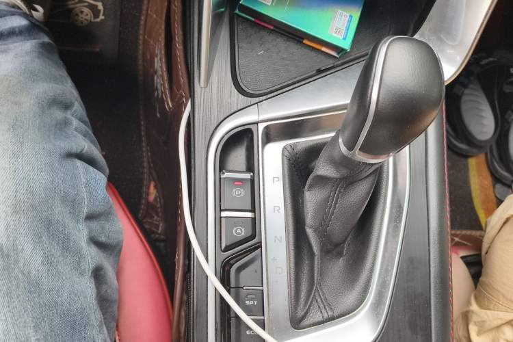 Used Geely Auto Binray 2019 200T DCT Binzhi Edition Gear Lever