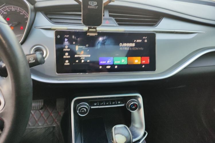 Used Geely Auto Binray 2020 200T DCT Comfort Version Audio And AC Panel