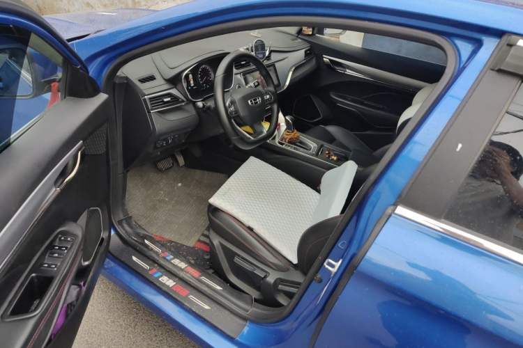 Used Geely Auto Binray 2020 Revised 1.4T CVT Asian Games Edition Driver Seat