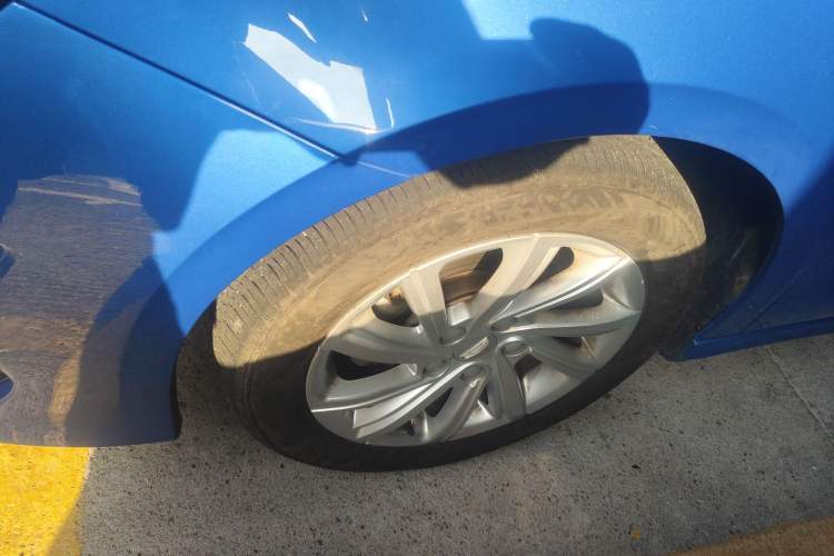 Used Geely Auto Binray 2020 1.4T CVT Luxury Model Left Front Wheel Hub