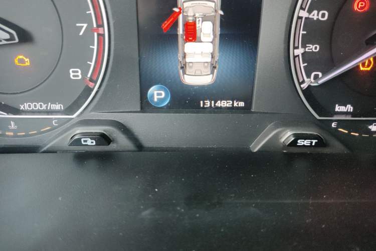 Used Geely Auto Binray 2020 200T DCT Comfort Version Odometer Close Up