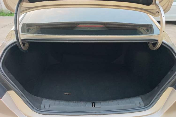 Used Geely Auto Binray 2020 1.4T CVT Luxury Model Trunk