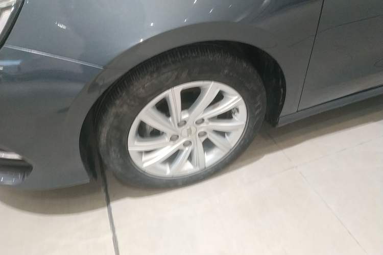 Used Geely Auto Binray 2020 1.4T CVT Luxury Model Left Front Wheel Hub