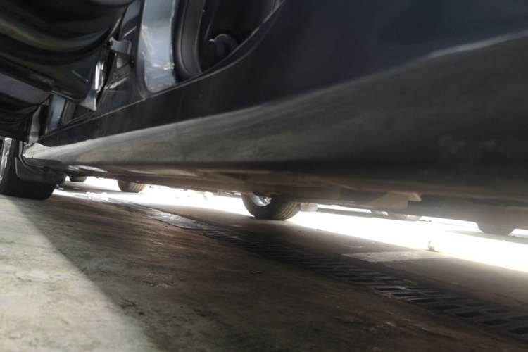 Used Geely Auto Binray 2020 Revised 1.4T CVT Asian Games Edition Left Side Sill