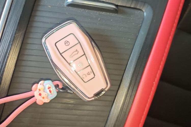 Used Geely Auto Binray 2020 Revised 1.4T CVT Asian Games Edition Vehicle Key