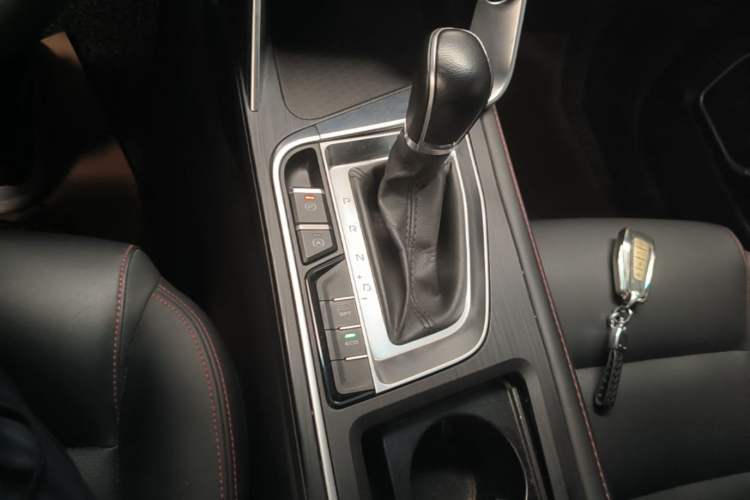 Used Geely Auto Binray 2020 Revised 1.4T CVT Asian Games Edition Gear Lever