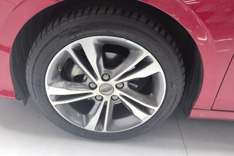 Used Geely Auto Binray 2020 Revised 1.4T CVT Asian Games Edition Left Front Wheel Hub
