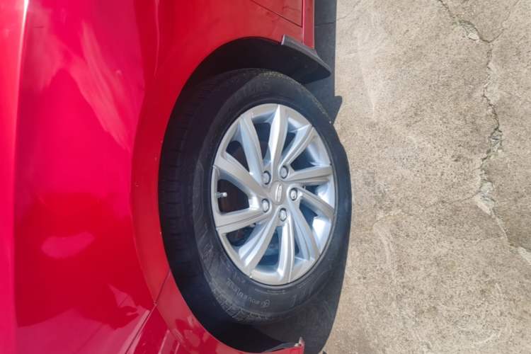 Used Geely Auto Binray 2020 1.4T CVT Luxury Model Left Front Wheel Hub