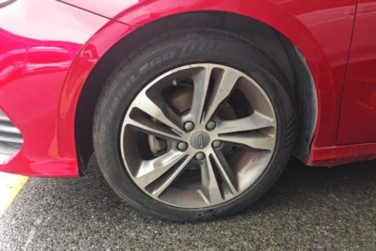 Used Geely Auto Binray 2020 1.4T CVT Asian Games Edition Left Front Wheel Hub