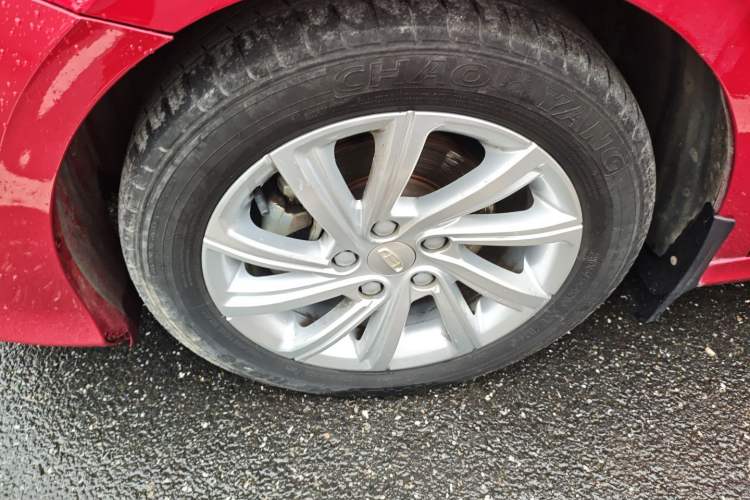 Used Geely Auto Binray 2020 1.4T CVT Luxury Model Left Front Wheel Hub