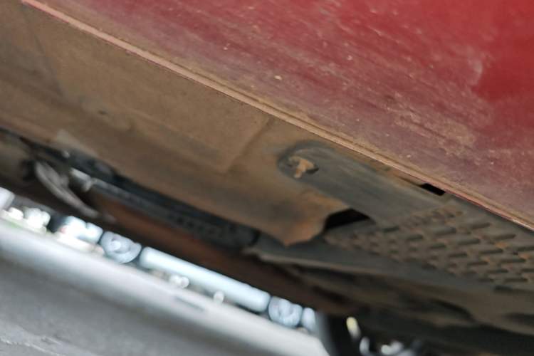 Used Geely Auto Binray 2020 1.4T CVT Asian Games Edition Left Side Sill