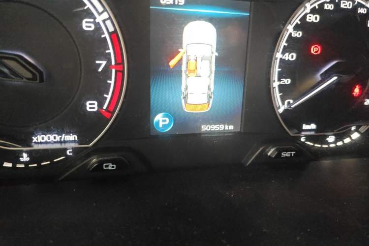 Used Geely Auto Binray 2020 Revised 1.4T CVT Asian Games Edition Odometer Close Up
