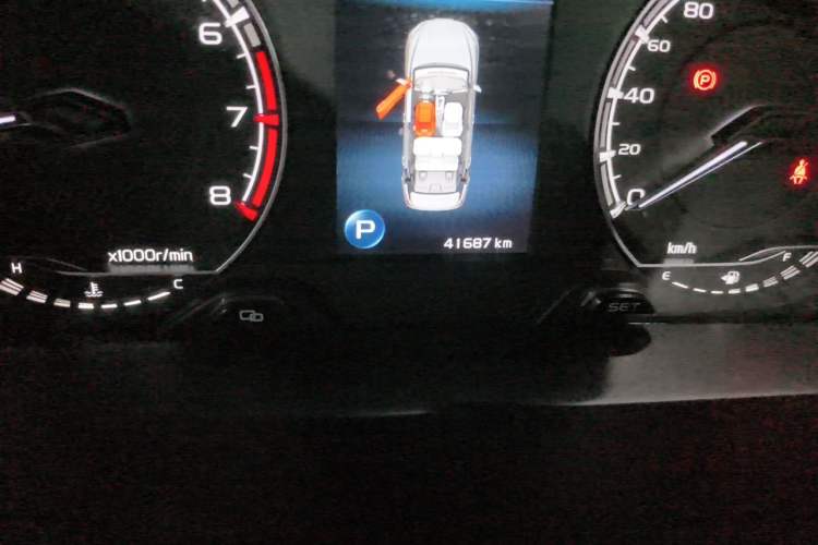 Used Geely Auto Binray 2020 1.4T CVT Asian Games Edition Odometer Close Up