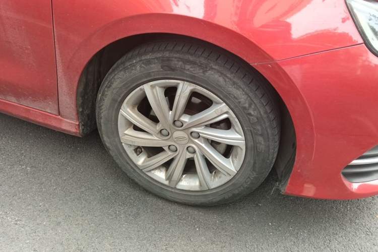 Used Geely Auto Binray 2020 1.4T CVT Luxury Model Right Front Wheel Hub