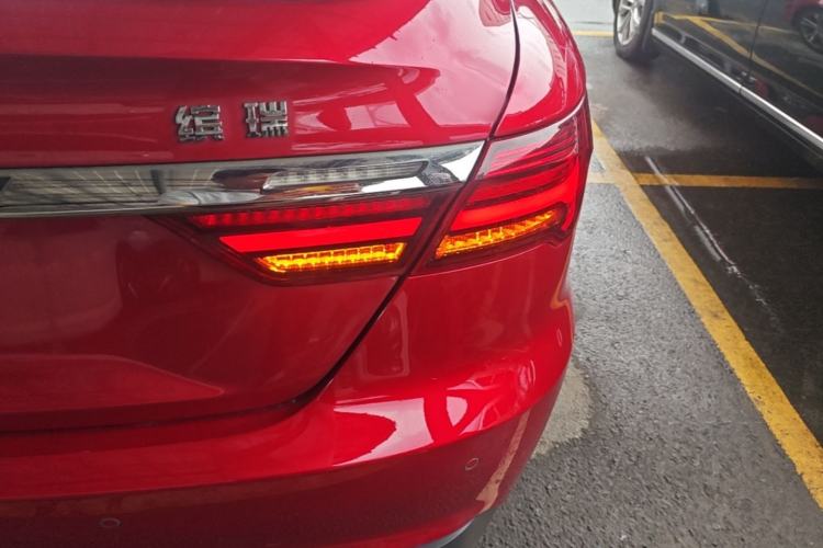 Used Geely Auto Binray 2020 1.4T CVT Asian Games Edition Right Rear Taillight