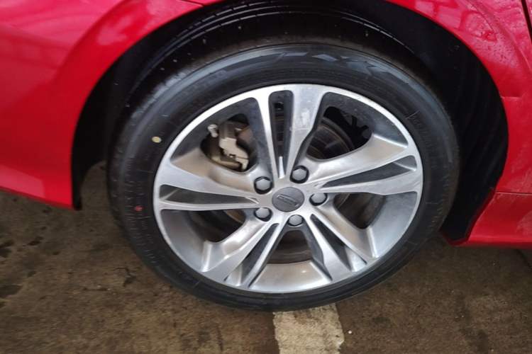 Used Geely Auto Binray 2020 Revised 1.4T CVT Asian Games Edition Right Rear Wheel Hub
