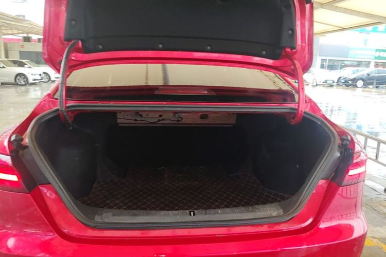 Used Geely Auto Binray 2020 Revised 1.4T CVT Asian Games Edition Trunk