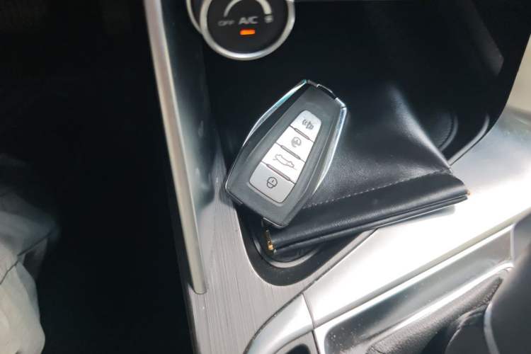 Used Geely Auto Binray 2020 Revised 1.4T CVT Asian Games Edition Vehicle Key