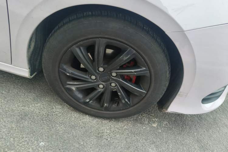 Used Geely Auto Binray 2020 1.4T CVT Luxury Model Right Front Wheel Hub