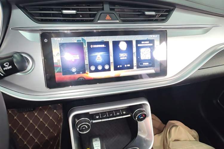 Used Geely Auto Binray 2020 1.4T CVT Luxury Model Audio And AC Panel
