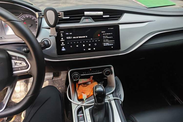 Used Geely Auto Binray 2020 1.4T CVT Asian Games Edition Audio And AC Panel