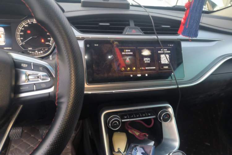 Used Geely Auto Binray 2020 200T Manual Comfort Version Audio And AC Panel